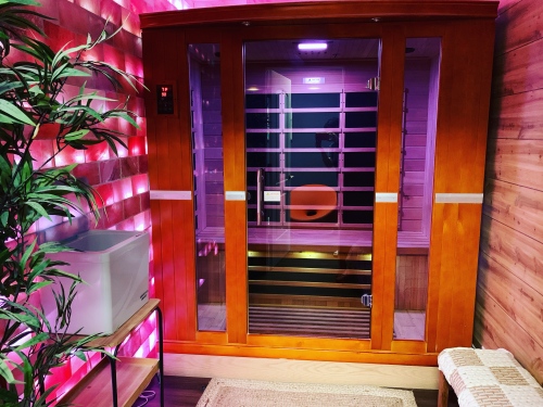 Infrared sauna in Glenview 