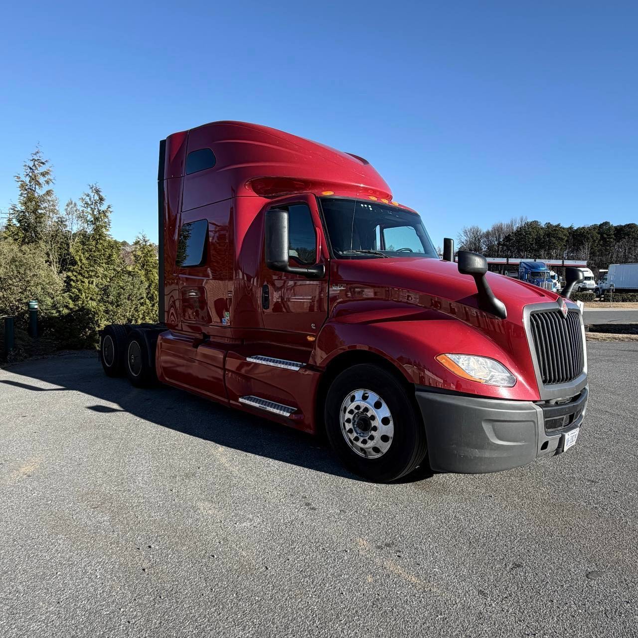 Truck for sale -2020 International 460k mi-$36,000