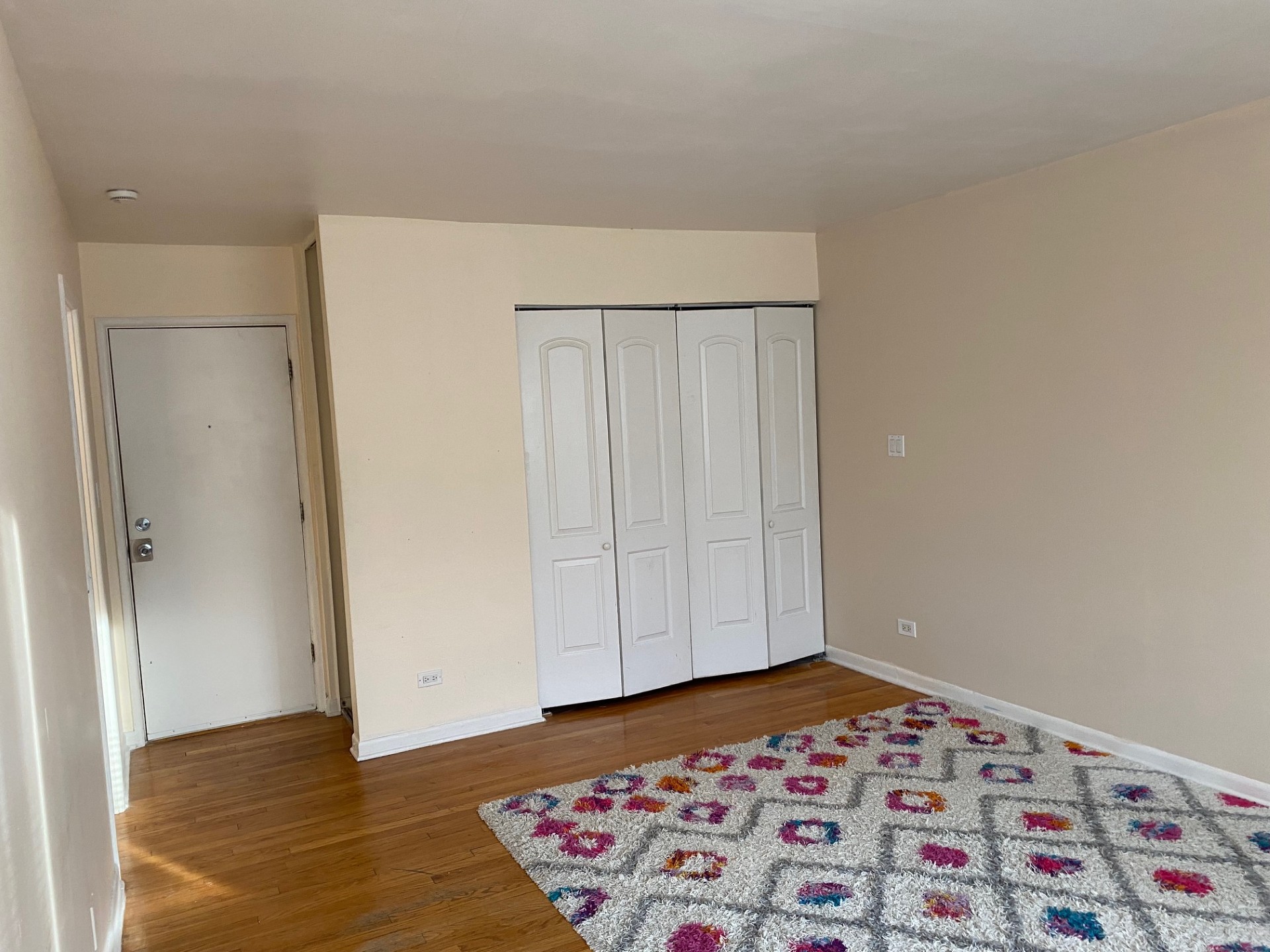  Сдается студия на норзсайд Чикаго $1.000/мес